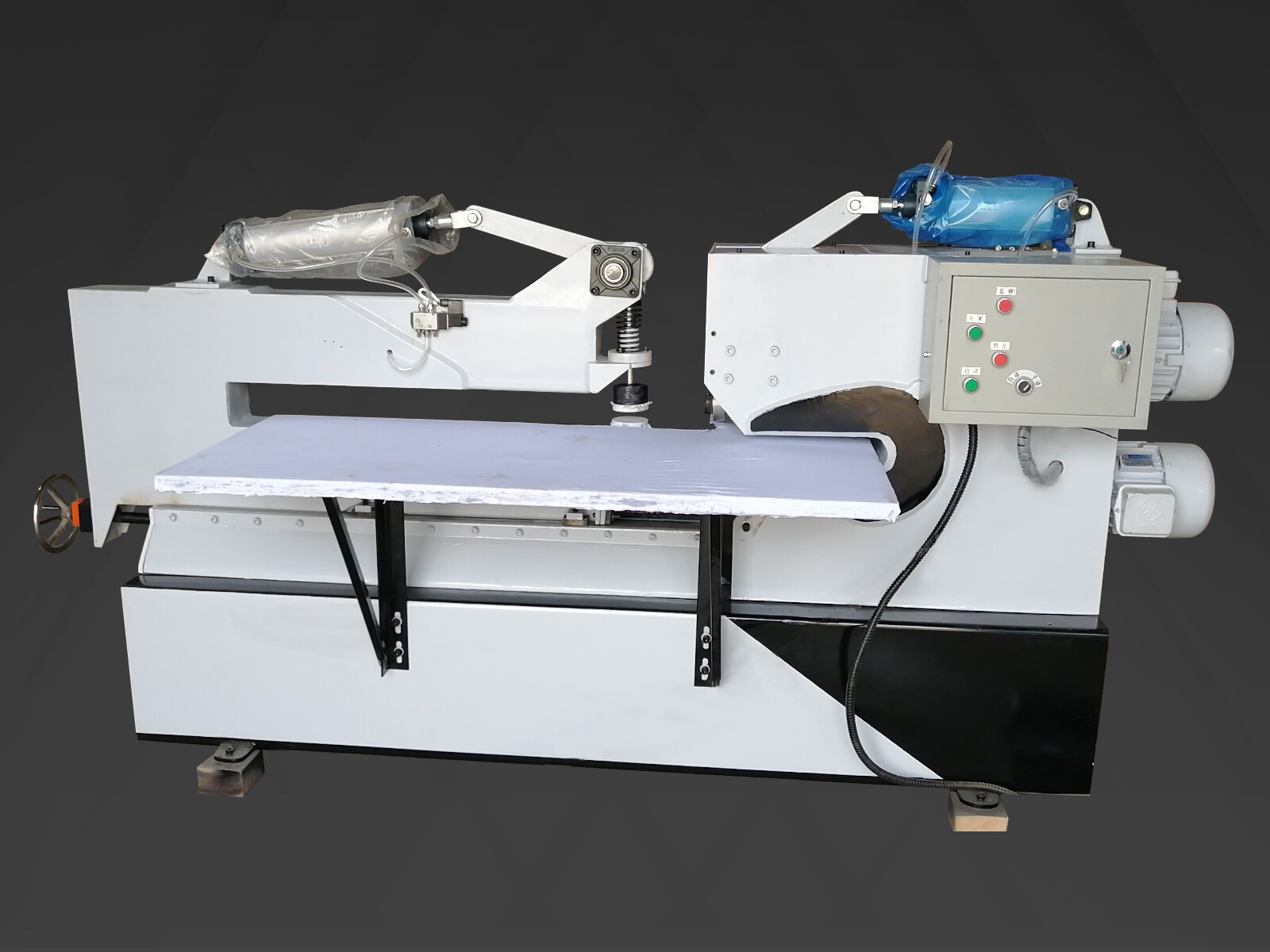 你知道剪圓機(jī)的幾個(gè)特點(diǎn)呢？